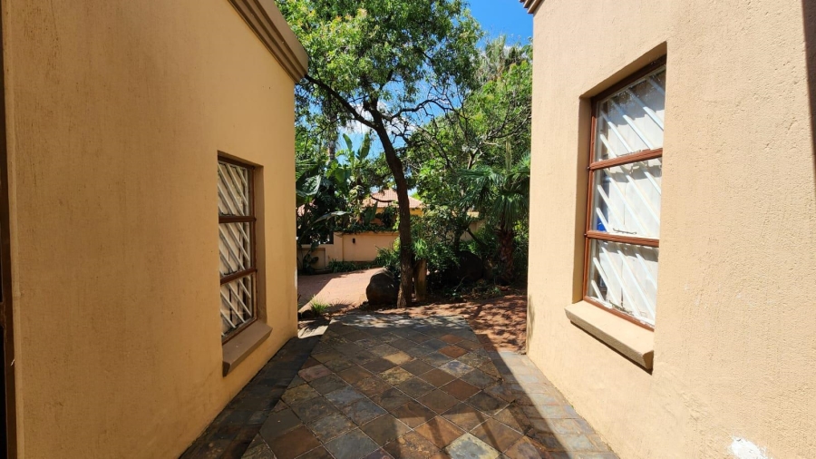 To Let 4 Bedroom Property for Rent in Cashan North West